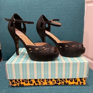 4” Heel Open Toe Pump